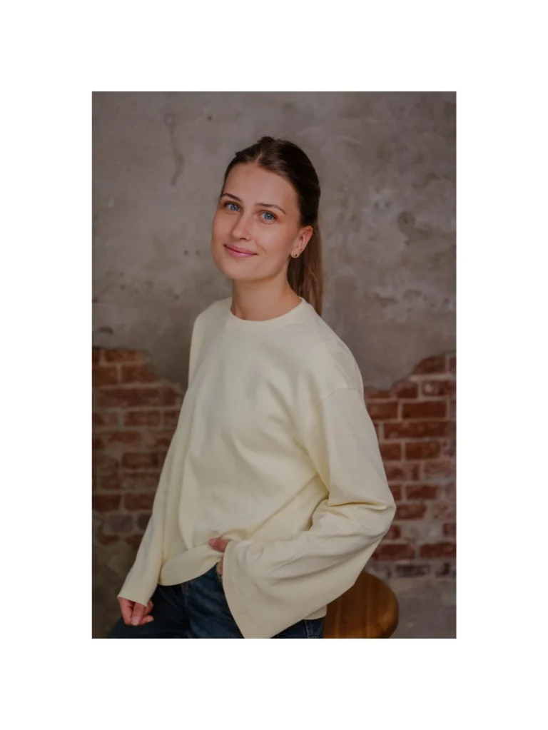 Instagram post from byannedehollander. This post is in position 5.