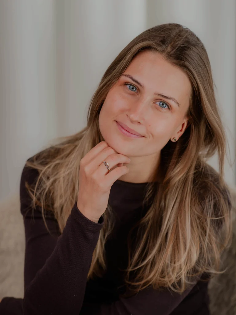 Instagram post from byannedehollander. This post is in position 2.