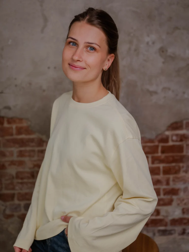 Instagram post from byannedehollander. This post is in position 4.